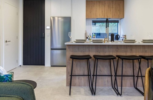 Saint Albans House | Perfect for Groups: Stylish 4BR Devonport Stay