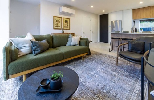 Saint Albans House | Perfect for Groups: Stylish 4BR Devonport Stay