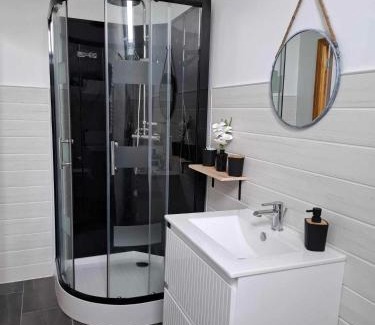 Chaulieu House | Perfect Gites In Normandy - New Beginnings Barn