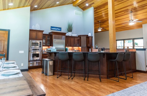 Dennis Cabin | Perfect getaway for large families who love the woods and beach!