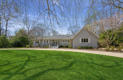 Remsenburg House | Perfect Hamptons Getaway. Heated Pool. New Outdoor Kitchen.