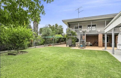 Clifton Springs House | Perfect Holiday Home - Sleep 10 Guests