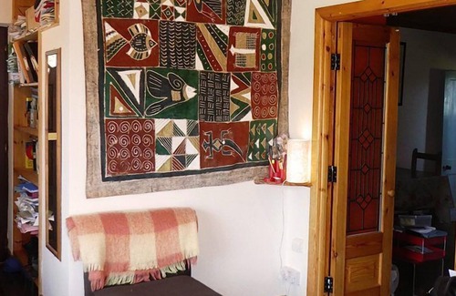 Newport Apartment | Perfect house for exploring Westport & cycling the Greenway