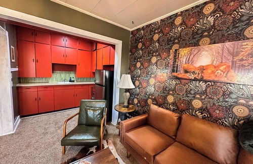 Russell Apartment | Perfect Hunters Den-1 Bed/1Bath/Deck-Close to Main Street-Russell KS