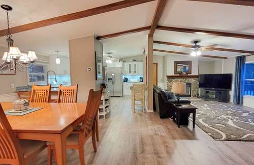 Marion House | Perfect Lakeside Retreat at Lake of Egypt-Huge home for 2 Families, Dock & Beach