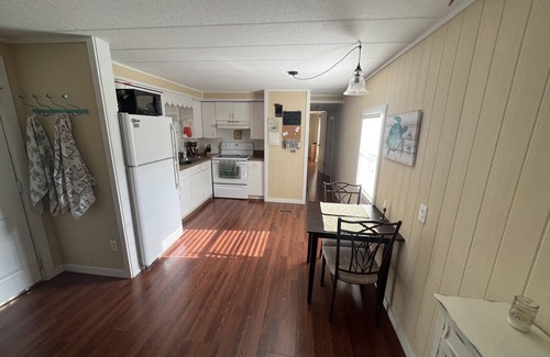 Iona House | Perfect location to Fort Myers and Sanibel Island