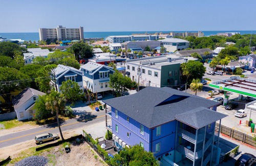 Folly Beach Apartment | Perfect Purple Palace Folly Vacation Apt C