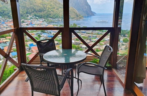 Soufriere Hotel | Perfect Relaxing Getaway | Close to Soufrière Beach, Tet Paul Nature Trail