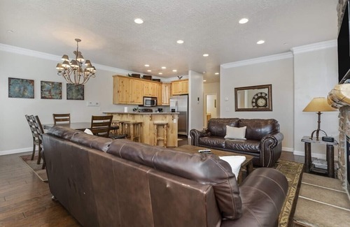 Ogden Condo | Perfect Snowbasin Lodging. LS14A