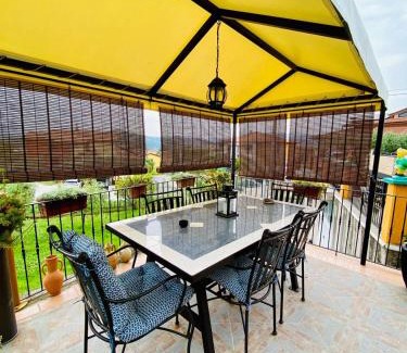 Santo Stefano di Magra Apartment | Perfect Station