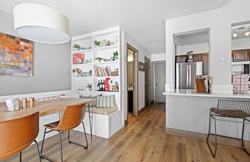 Edwards House | Perfectly Located 3 Bed 3.5 Bath Beautiful Townhome
