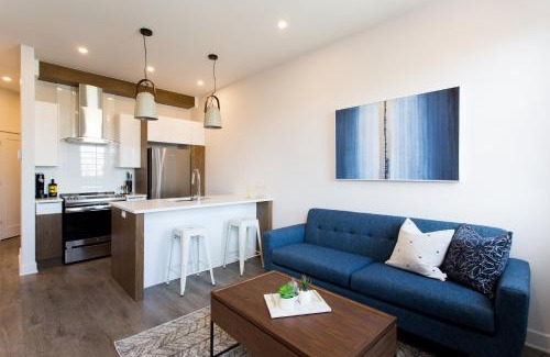 Griffintown Apartment | Perfectly Located Mile End 2 Bdr Unit by Den Stays