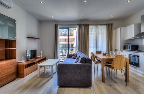 Sliema Apartment | Perfectly Located Sliema Apartment