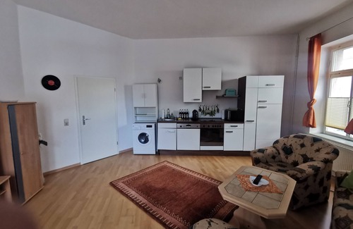 Radebeul Apartment | Perfekte Lage an Unserem Schönen Dorfplatz und nah der Elbe