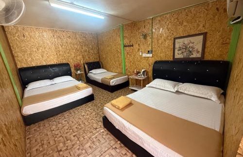 Kampung Pasir Hantu Hotel | Perhentian Alia guest house