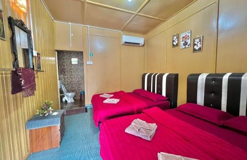 Kampung Pasir Hantu House | Perhentian Sri Tanjung , Kampung Nelayan Pulau Perhentian