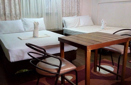Roxas House | Peria Seafront Pensione