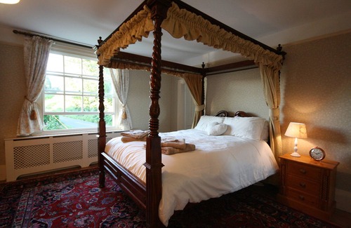 Lenham Other | Period Farm House 4 poster beds, cinema, wood fires, slipper bath, AGA