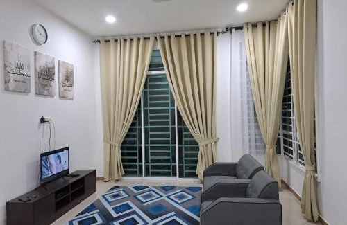 Kijal House | Permai Homestay Kijal