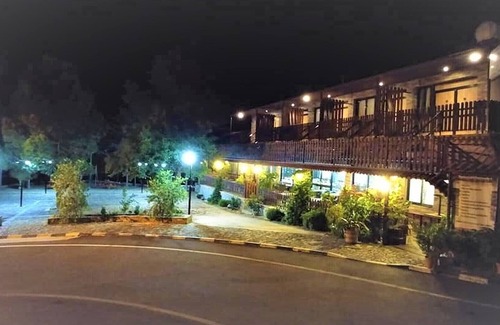Askas Apartment | Perneia room 3,A fantastic village to relax and enjoy the nature !