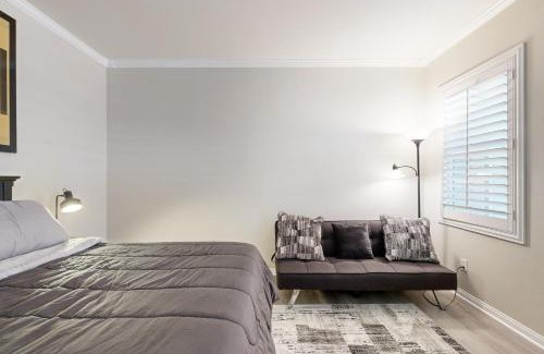 Perris House | Perris Paradise