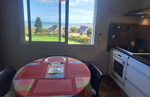 Saint-Quay-Perros House | PERROS-GUIREC, 400m away, PANORAMIC VIEW, 2/6 person "Ti Mariana