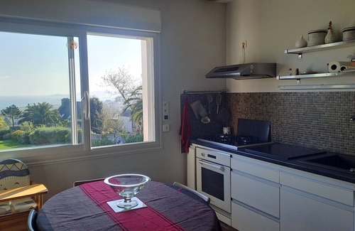 Saint-Quay-Perros House | PERROS-GUIREC, 400m away, PANORAMIC VIEW, 2/6 person "Ti Mariana