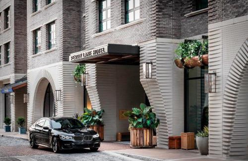 Historic District - North Hotel | Perry Lane Hotel, a Luxury Collection Hotel, Savannah