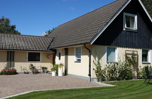 Laholm Bed & Breakfast | Perslunds B&B