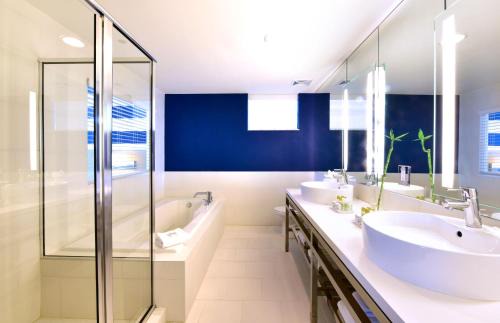 City Center Hotel | Pestana South Beach Hotel