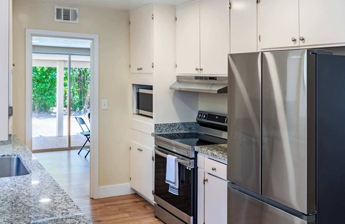 Foothill Farms House | Pet & Family-Friendly, 4BR Grill & Chill