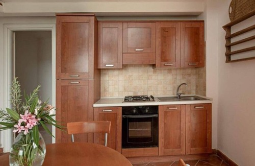 Castagneto Carducci House | Pet-Friendly Getaway
