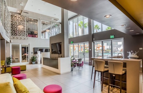 Downtown Apartment | Pet Friendly 2BR Apt + Parking
