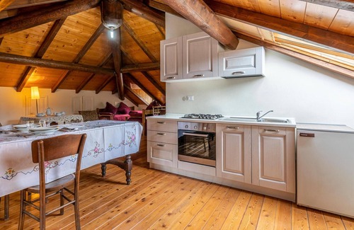 Loco Apartment | Pet friendly apartment