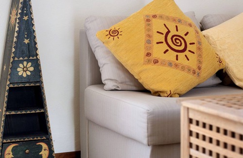 Borzonasca Apartment | Pet-Friendly Apartment with Mountain View, Shared Pool & Wi-Fi