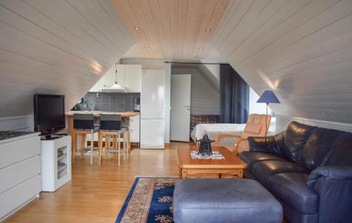 Degeberga Apartment | Pet Friendly Apartment In Degeberga