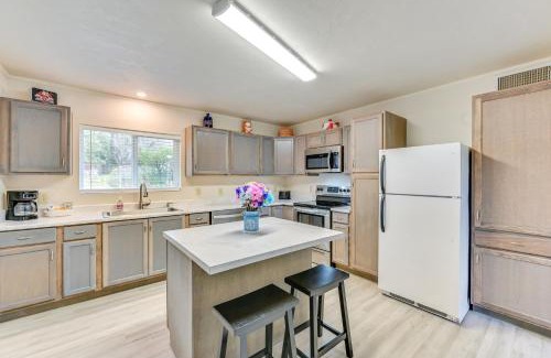 Camp Verde House | Pet-Friendly Camp Verde Home with Gas Grill!
