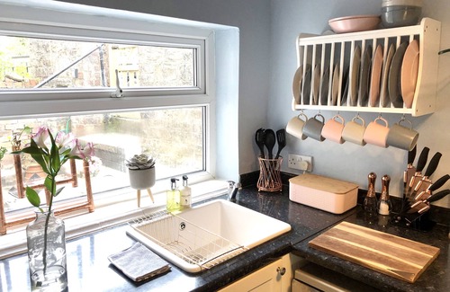 Margam Cottage | Pet-friendly character cottage at the foot of the Brecon Beacons National Park