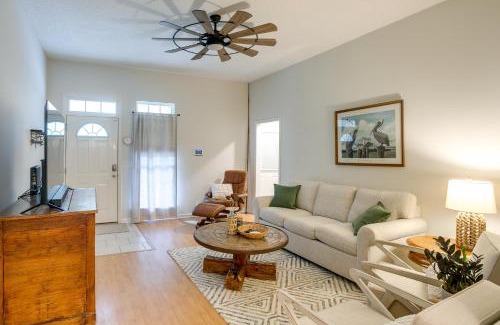 Darien House | Pet-Friendly Darien Vacation Rental with Patio!