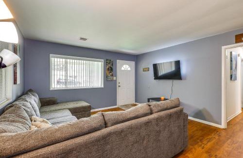 Decatur House | Pet-Friendly Decatur House Near Huntsville!