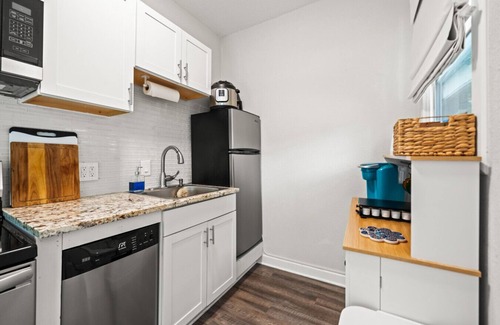 Hot Springs House | Pet friendly getaway in Downtown Hot Springs!