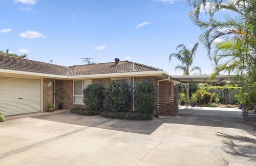 Banksia Beach House | Pet Friendly Home Away from Home
