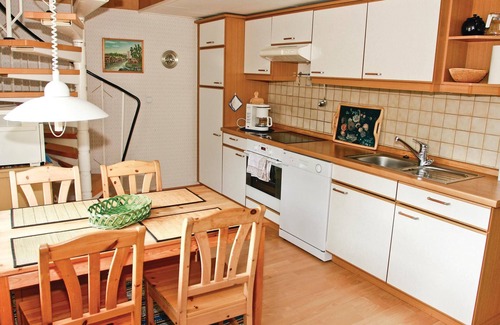 Tomten House | Pet friendly home in Dalum with kitchen