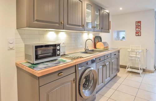 Anctoville House | Pet friendly home in Aurseulles