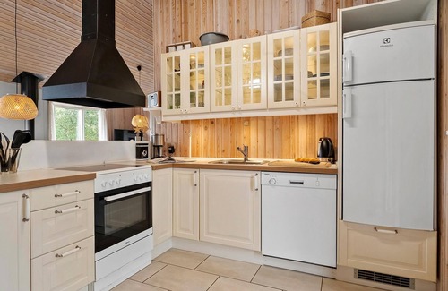Pøt Strandby House | Pet friendly home in Horsens with WiFi