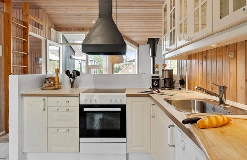 Pøt Strandby House | Pet friendly home in Horsens with WiFi