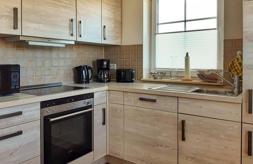 Trent House | Pet friendly home in Trent with WiFi