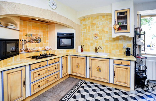 Baron House | Pet friendly home in Uzès