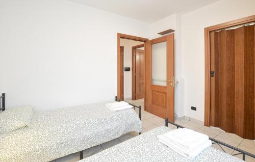 Varallo Pombia House | Pet Friendly Home In Varallo Pombia