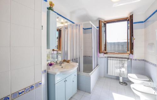 Varallo Pombia House | Pet Friendly Home In Varallo Pombia